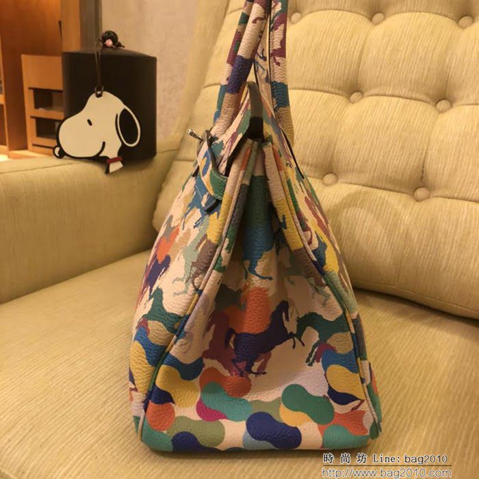 HERMES愛馬仕 2018新款 萬馬奔騰於彩雲之上圖案 手提包  Ama1044